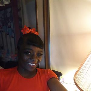 Meet your Posher, Nakia